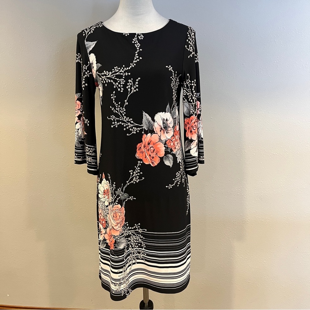 Roz & Ali‎ long bell sleeves stretchy mini floral Black Dress size extra small